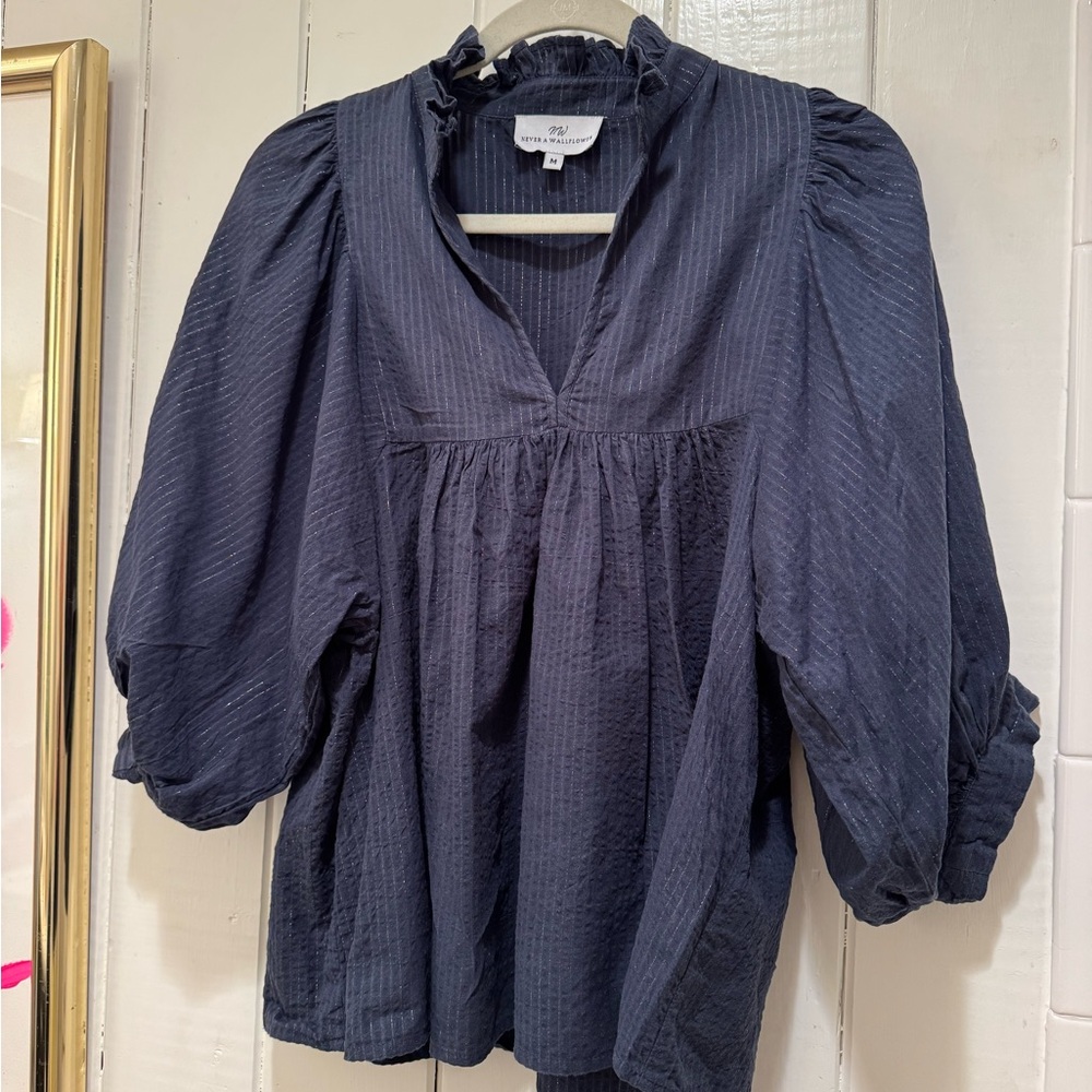 Never a Wallflower Navy Puff-Sleeve Ruffle V-Neck Blouse